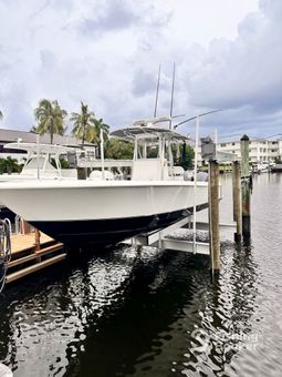 Reel Contender Fishing Charter Yamaha Boat
