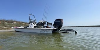 Low Tide Adventures Majek Boat