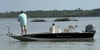 Reel Spooled Charters Xpress H20 Bay - Redfish SS Ed Boat