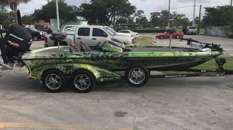 Bass Fishing Lake Erie Ranger Z5 (Bass boat) boat