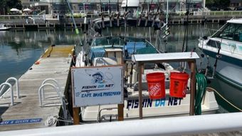 Fishin Da Net Charter Fishing Boat manufacturer Sea Ray Boat