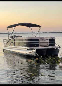 Suncoast Scalloping Godfrey Boat