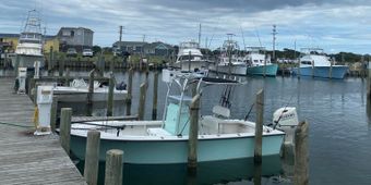 Yankee Sport Fishing Carolina Yacht (Center console Boat