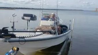 CHOKE EM Guide Service Kenner Boat