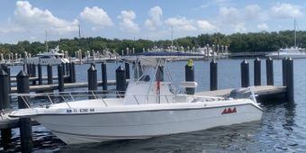A&A Underwater Adventures Mia Pro Sport Boat