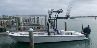 Florida Snook Charters Dorado 25 Boat