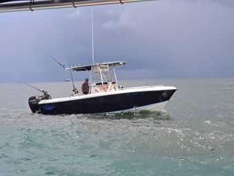 Fishbuster Charters Bluewater boat