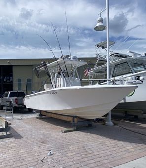 Hunter Sport Fishing SeaHunter Boat