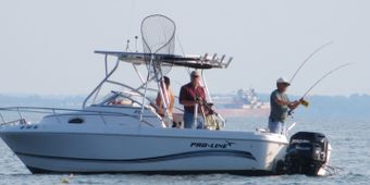 Day/Nite Bite Fishing Charters ProLine Boat