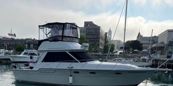 Ninja Charters Tiara ( Sportfishing ) Boat