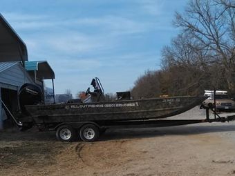 All-Out Fishing Charters G3 Boat