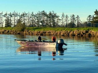 Fassiottos Guide Service  Alumaweld Boat