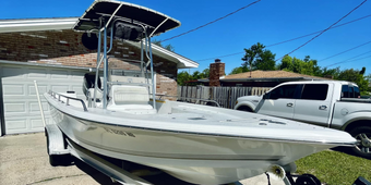 Dauphins Charter Fishing Sea Pro Boat