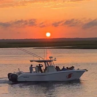 Philly Hooker Fishing Charter Worldcat boat