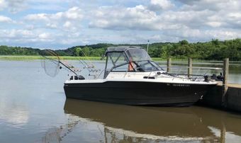 Dusk Till Dawn Charters Bay Liner Trophy Boat