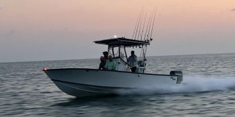No Limit Sportfishing SeaVee (Center console) Boat