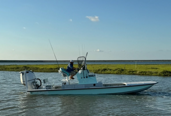 Young Guns Guide Service Majek Boat