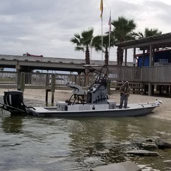 Lur'em in fishing Guide Transport Boat