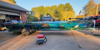 Ozark’s Full Stringers LLC Eagle Eye Boat