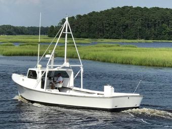 Fish Screamer Charters Beaver (Center Console) boat