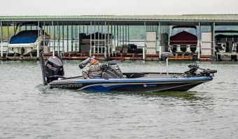 Catch MO Fish Guide Service Nitro Bass Boat boat
