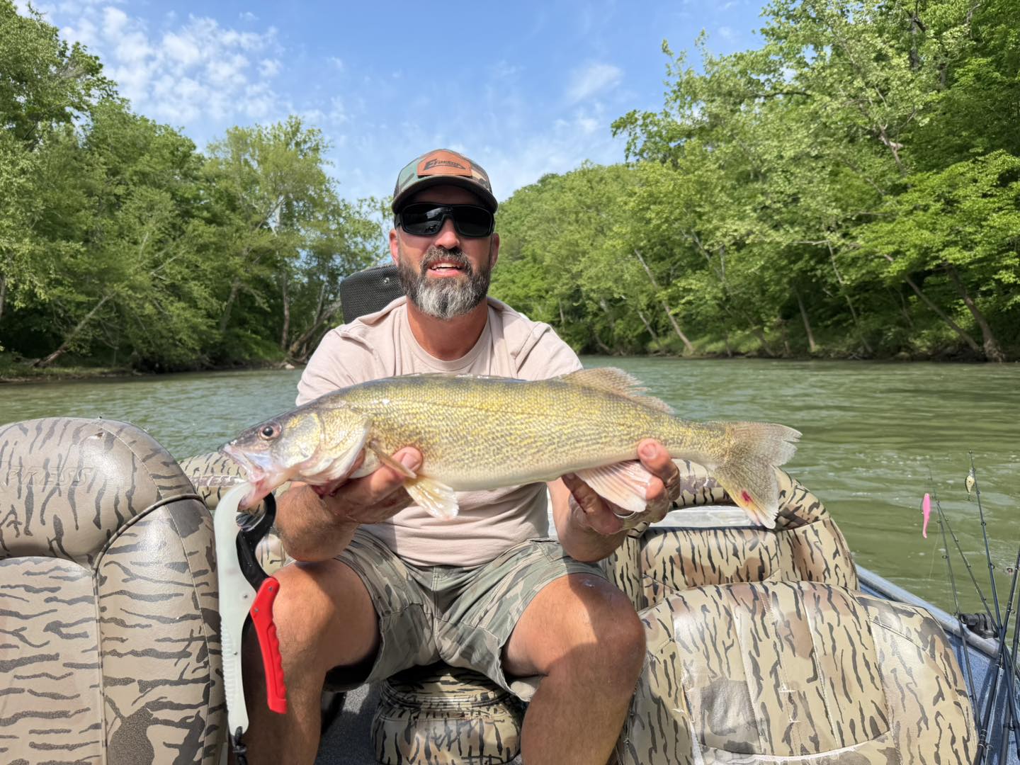 Nice Richland MO walleye makes for perfect fishing success!