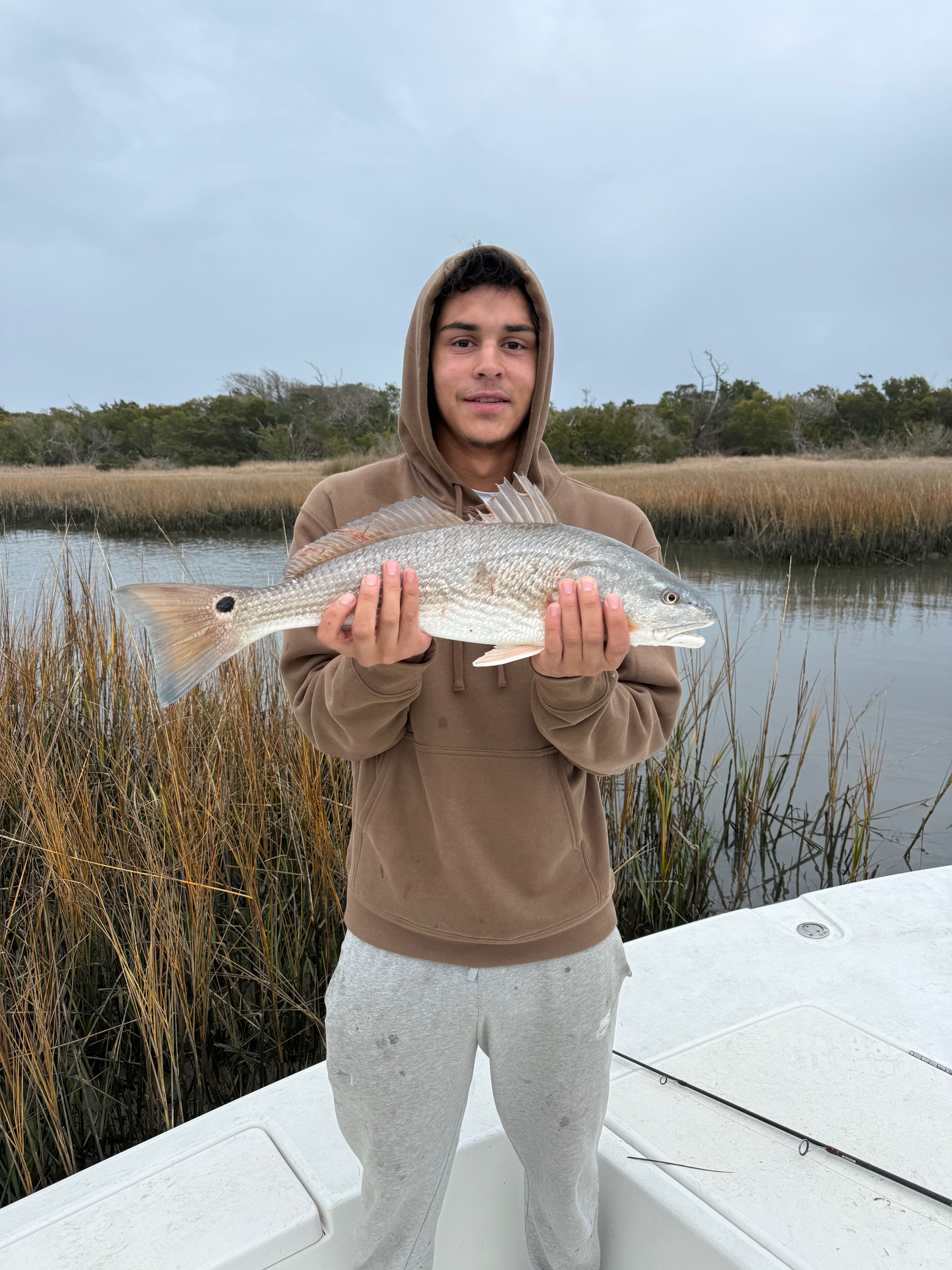 Cedar Point redfish bringing the fight to the boat!