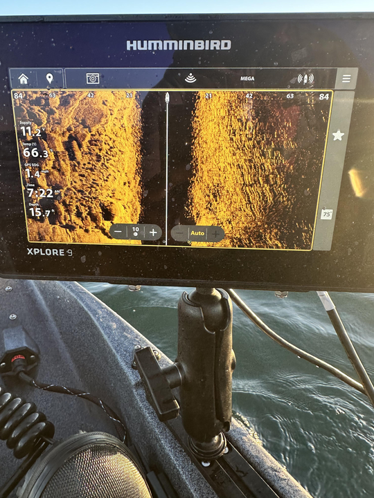Sonar showing the best underwater structure and fish activity with light tackle setup in clear conditions.