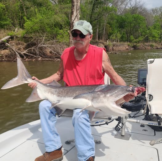 Reel in the moment at Fort Gibson Lake, one cast at a time.