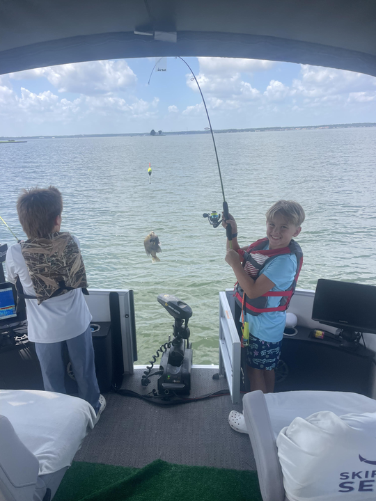 Becoming cloudy with storms brewing - perfect for some deep sea action in Conroe!