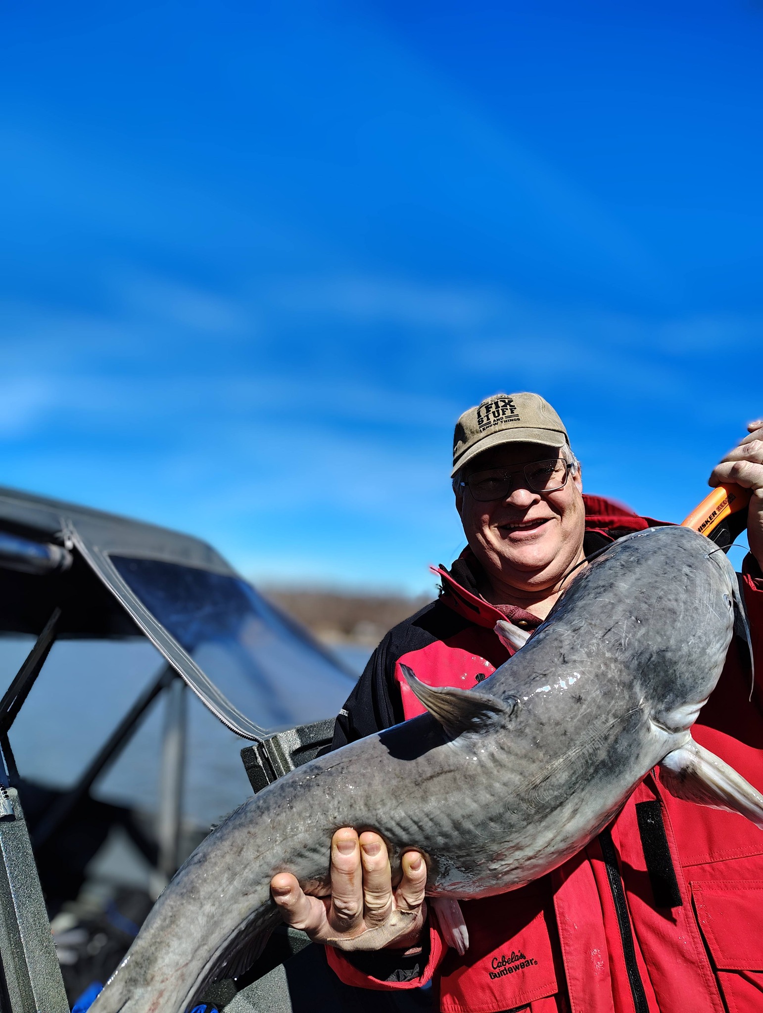 Trophy Paddlefish with Angler’s Edge