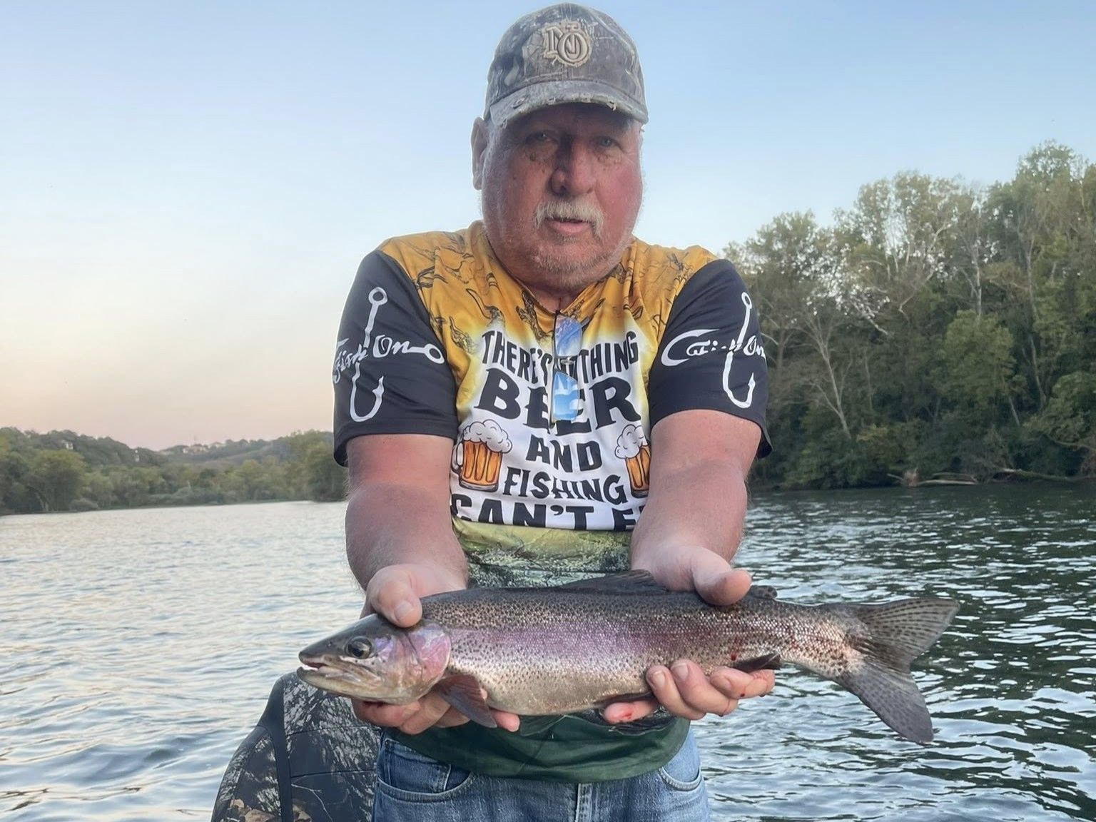 Premium Lake Taneycomo Trout Fishing | Branson