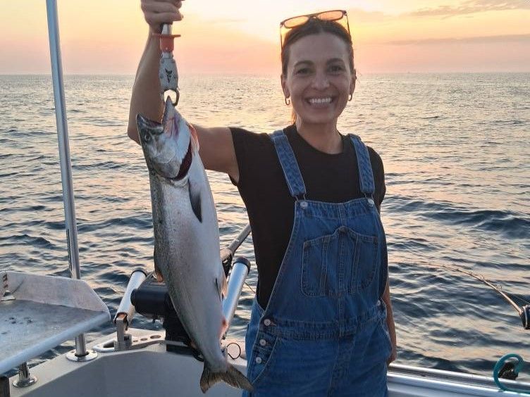 Top-Rated Afternoon Salmon Charter on Lake Michigan