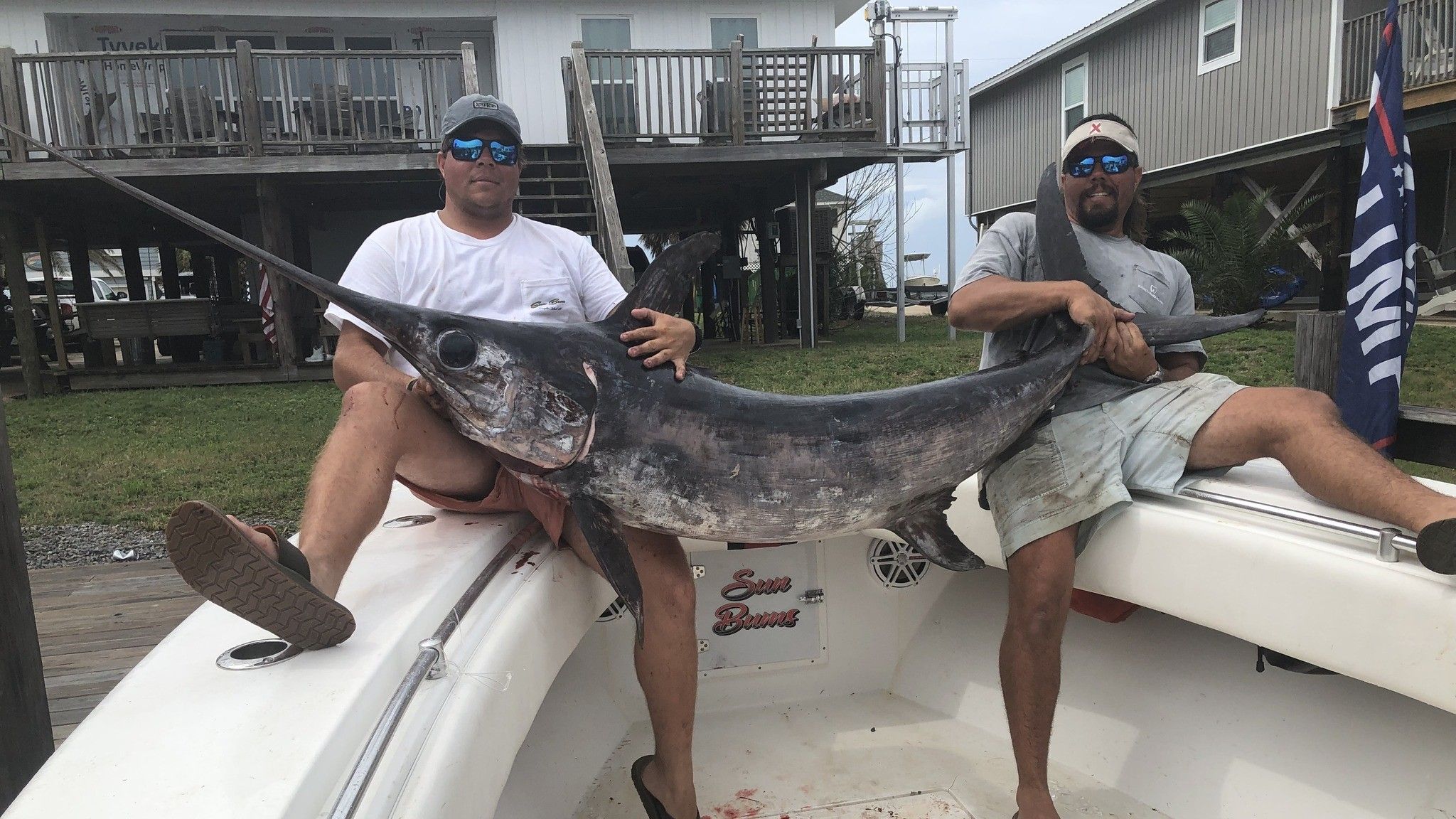 18HR Overnight Fishing: Tuna & Swordfish Hunt