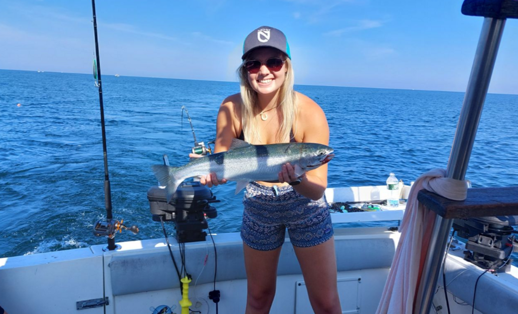 Explore Lake Ontario's must-catch fish species!