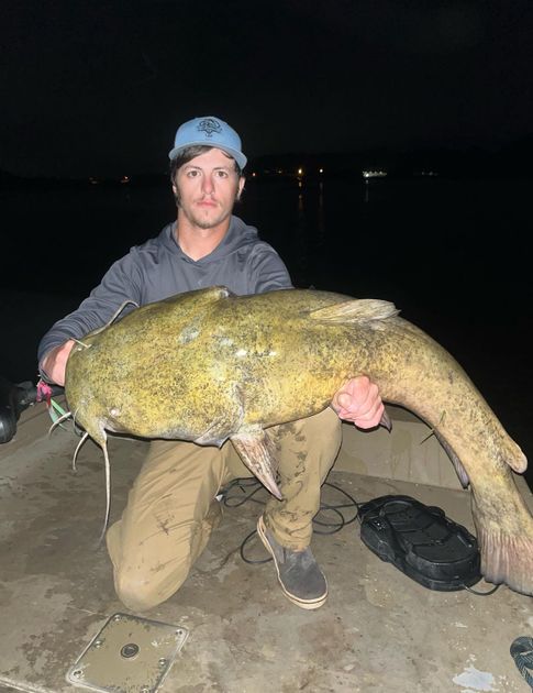 Big Catfish Best Catfish Rods And Reels Chaos XS Round Catfish Rod