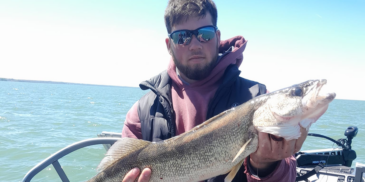 Top-Rated Lake Erie Walleye Fishing Geneva, Ohio