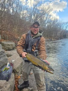 Two people fishing in New York