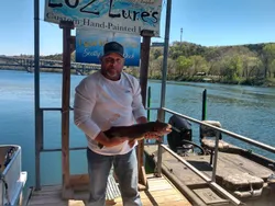 Lake Taneycomo Fishing: Cast Your Cares Away