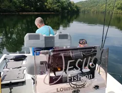 Lake Taneycomo Fishing: A Slice of Paradise!