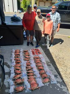 5 people fishing in OR