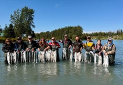 12 people fishing in OR