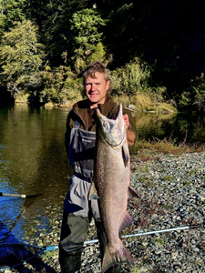 Chinook salmon fishing in OR