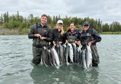 4 people fishing in OR