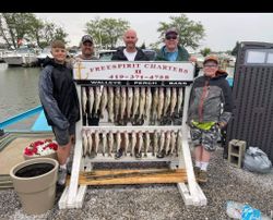 5 people fishing in Ohio