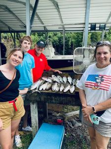 4 people fishing in FL, best and great cruises and fishing