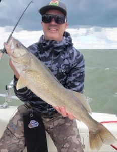 Lakeside Marblehead fishing joy!