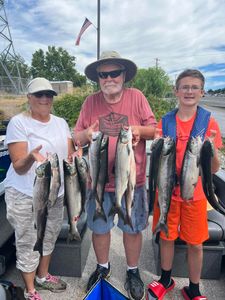 5 chinook salmon caught on fishing trip in WA