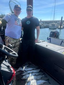 Two people on a fishing tour in Oregon