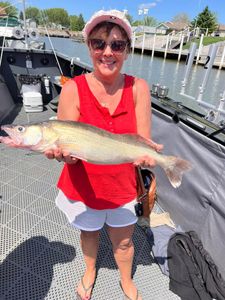 Walleye fishing in Lake Erie